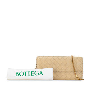 Bottega veneta Intrecciato Wallet On Chain