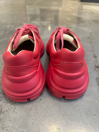 Gucci sneakers pink